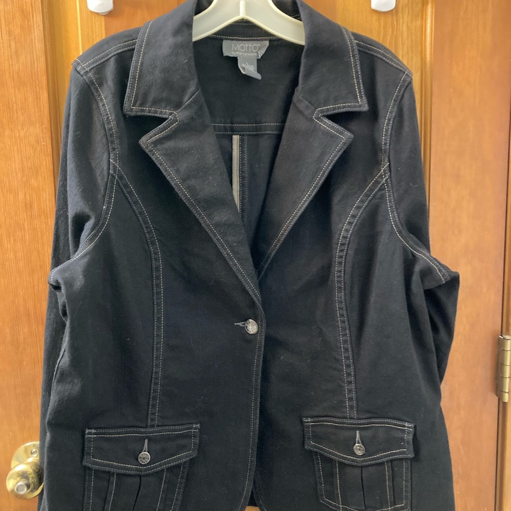 Motto brand jacket size large